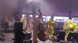 The Jive Aces Epic Piano Fail And Recovery!