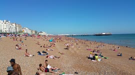 UK Heatwave Brighton beach 4K VIDEO