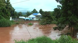 Heavy rain causes flash floods in northern Thailand
