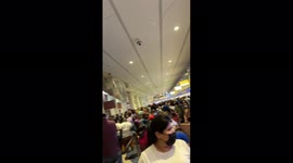 Hundreds of travelers stranded as airlines cancel flights due to weather