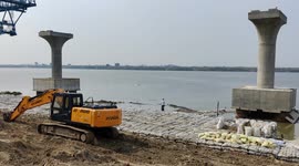 The water level has increased in Ganga river side for heavy raining in Bihar