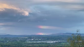 Stunning rainbow streaks captured from Stirling Castle Esplanade
