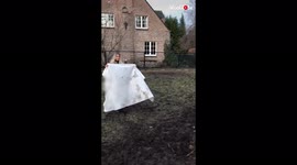 'Ostrich Whisperer's Adorable Daily Activity *≈24 MILLION Views* '