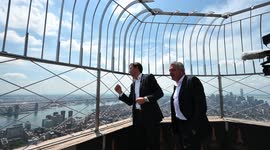 NY: FC Bayern Munich Visit Empire State Building In US