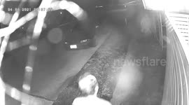 Hero Brit tackles crazed sword-wielding Thai thief raiding petrol station