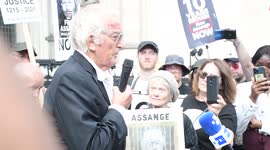 Protest of Preliminary US Appeal Hearing, Royal Courts of Justice, Strand, London