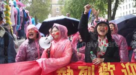 Chinese patriotic, Welcomes President of China Xi Jinping in London