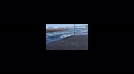 Tsunami effects of earthquake in South Georgia and the South Sandwich Islands, in REUNION ISLAND