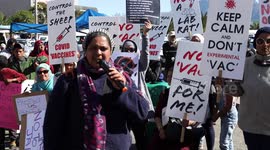 Anti-vaccine protest in Cape Town suburb