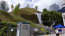 Marble Arch Mound: Visitors doubt safety of infamous new London attraction