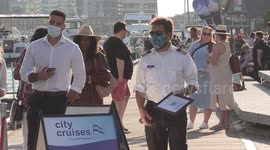 Crowds of tourists in Toronto as US-Canada border reopens to fully-vaccinated Americans