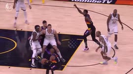 Milwaukee Bucks Are In TROUBLE: They CAN'T STOP THIS!