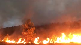 Deadly wildfires rage in Greece for third straight day