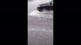 Tornado-warned storm brings hail to Denver area