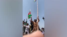 Afghans start resistance against Taliban regime