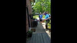 US man disguised as pizza deliverer surprises family at reunion