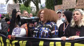 Hundreds take part in London Kill the Bill protest ahead of Extinction Rebellion's Impossible Rebellion starting this Monday