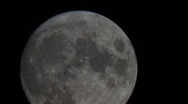Stunning nearly-full Sturgeon Blue moon seen rising in Kent, UK