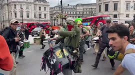 Extinction Rebellion rally causes London traffic to come to standstill