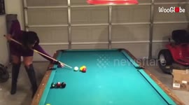 'Arkansas Woman's Snooker Trick Shot Game is BEYOND IMPECCABLE'