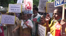 Hundreds of refugees in India demand Afghan women's rights to be protected
