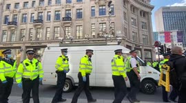 Conditions imposed on XR occupation in Oxford Circus and arrests started