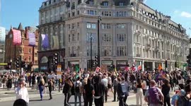 Extinction Rebellion protesters block off London roads