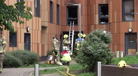60 firefighters and 8 fire engines respond to incident in Hackney