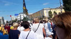 The military welcomes the participants of the veterans' march after the parade in Kyiv, Ukraine