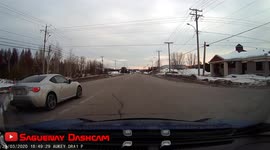 Toyota 86 Driver cannot accept being flipped the bird