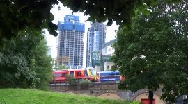 Londoners enjoy Bank Holiday weekend in August to live music in Vauxhall Gardens