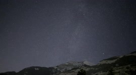 AUTUMN WEATHER COMING - SPECTACULAR STARRY NIGHTSKY TURNS CLOUDY AT PREDAWN COOLING TIMELAPSE