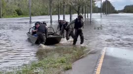 US National Guard rescues Louisiana residents trapped by floodwaters