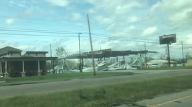 Hurricane Ida strips gas station to barebone in Paradis, US