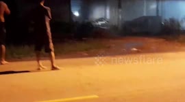 Hungry elephant smashes through wall of fried banana shop