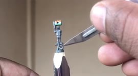 Indian artist makes incredible micro sculpture of flag-waving man to celebrate India's 75th anniversary