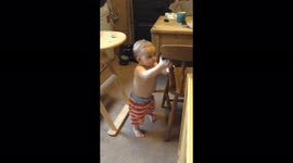 Cool moves! Adorable twelve month old toddler dances hilariously to 'F for You' by Disclosure