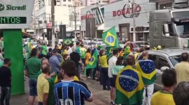 Pro-Bolsanaro protesters line up on Brazil's Independence Day