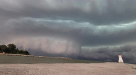Monster Supercell forms in Ontario