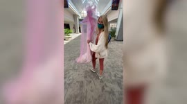 US bride flies over 600 miles to dance with 94-year-old grandad who couldn't be there on her wedding day