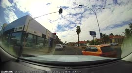 Dashcam footage of Dangerous driving changing lanes without looking