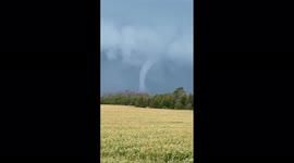 Canada: Possible Tornado Sweeps Through Southern Ontario
