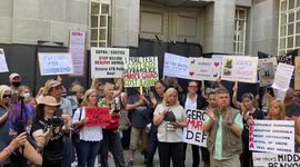 Protesters chant “Useless Eustice“ outside Defra during the Justice For Geronimo demonstration, London, UK