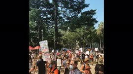 US: Hundreds Protest Vaccine Mandates Outside California State Capitol 3