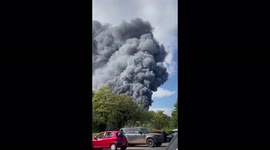 Huge Kidderminster factory fire in UK
