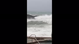 Mexico: Winds Pick Up In Las Cabos Resorts As Hurricane Olaf Approaches 7