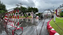 Protesters converge on prison where leaders are being held in Bangkok, Thailand