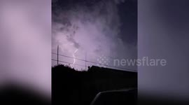 Intense footage shows lightning storm in Orange County, California
