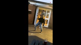 ''When the Stella Kicks In' - UK Girl Dances Like No One's Watching *6.5 Million+ Views*'