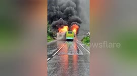 5 Charred to Death as Car Catches Fire After Colliding with Bus in Jharkhand's Ramgarh, India
